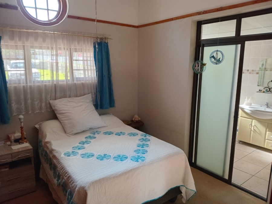 3 Bedroom Property for Sale in Cambridge Eastern Cape